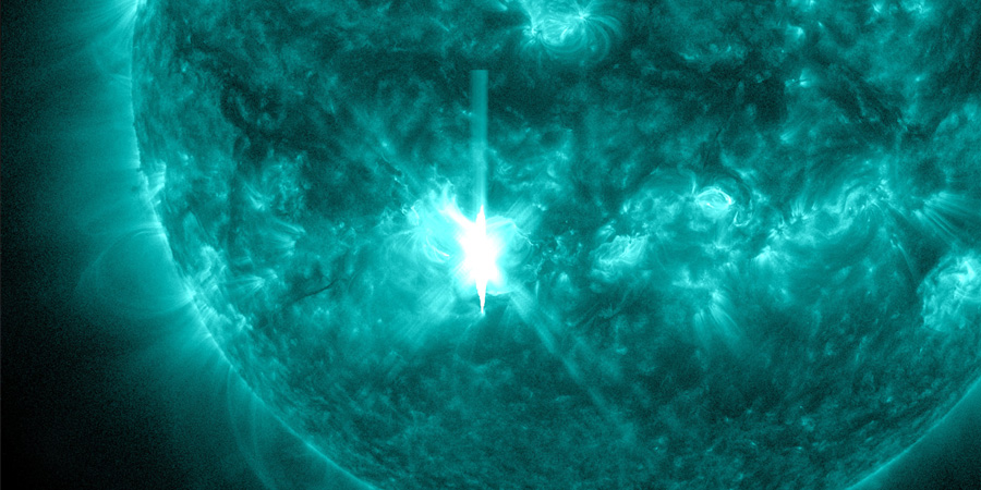 X7.1 solar flare with earth-directed CME